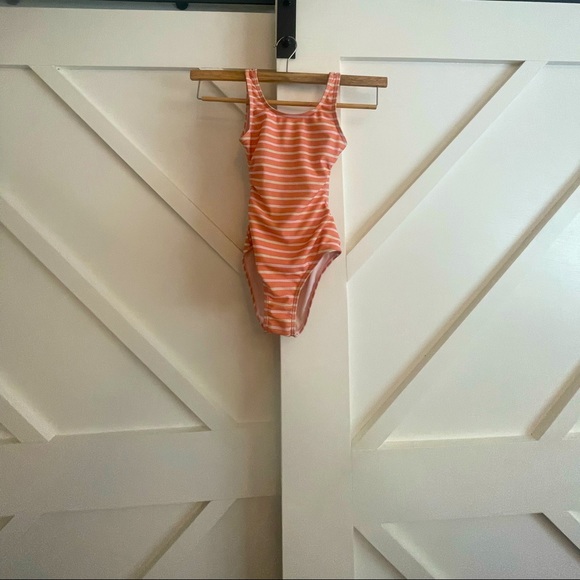 Volcom one piece bathing suit - Picture 2 of 5